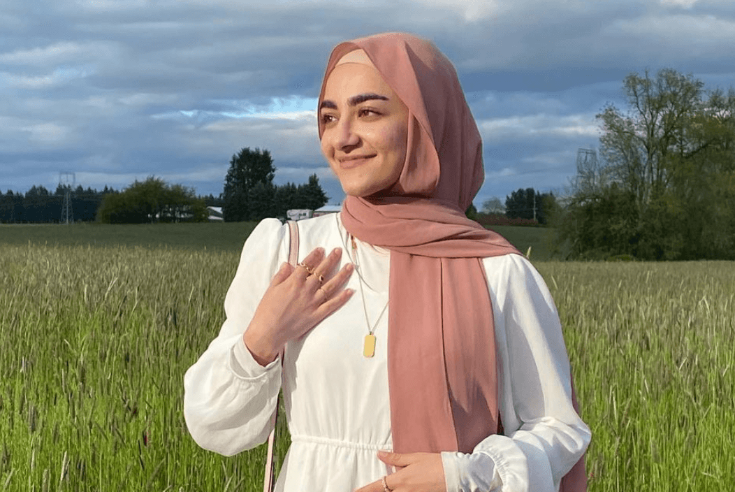 tampil-bergaya-dengan-model-hijab-pashmina-terbaru